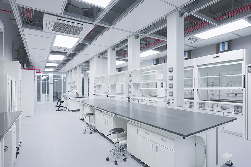 札达实验室革新：安全与科技的现代融合